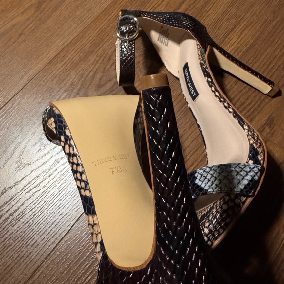 Nine West Leather Snakeskin Heels - Picture 5 of 12